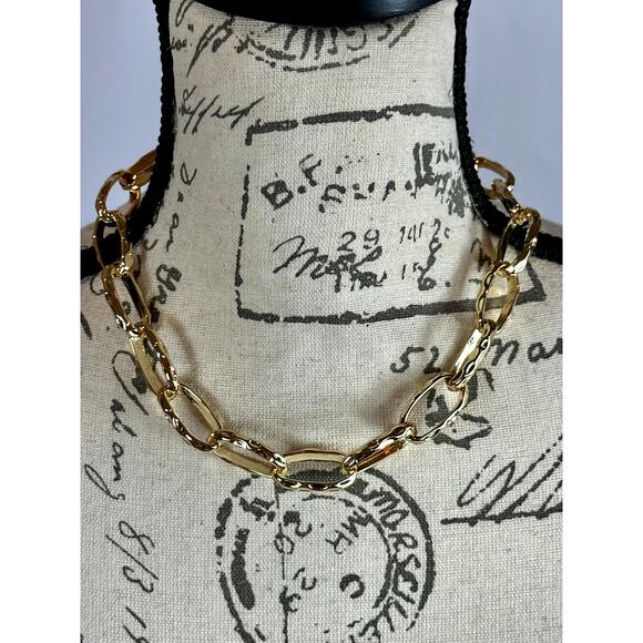 8 Other Reasons Hammered Paper Clip Necklace 16" + 2" Extender - Picture 1 of 8